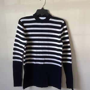 Everlane Long Black & White Sweater Large Like New